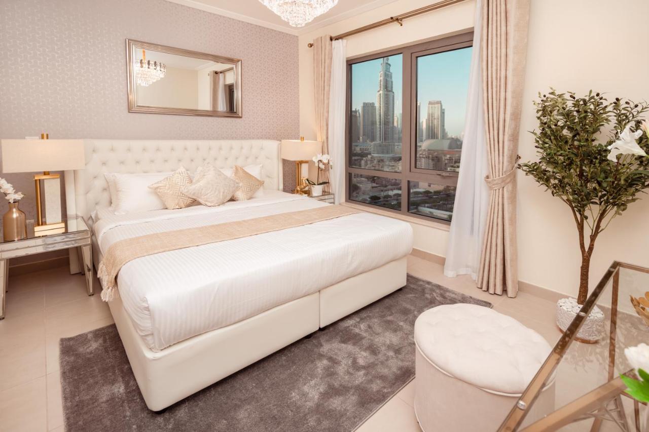Elite Royal Apartment - Panoramic Full Burj Khalifa, Fountain & Skyline View - Baron Дубай Екстериор снимка